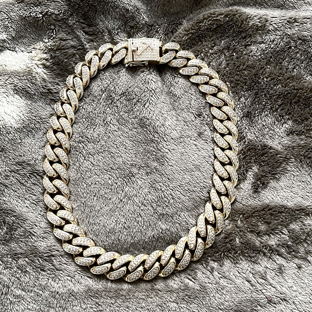 18 inch Cuban Link Chain
